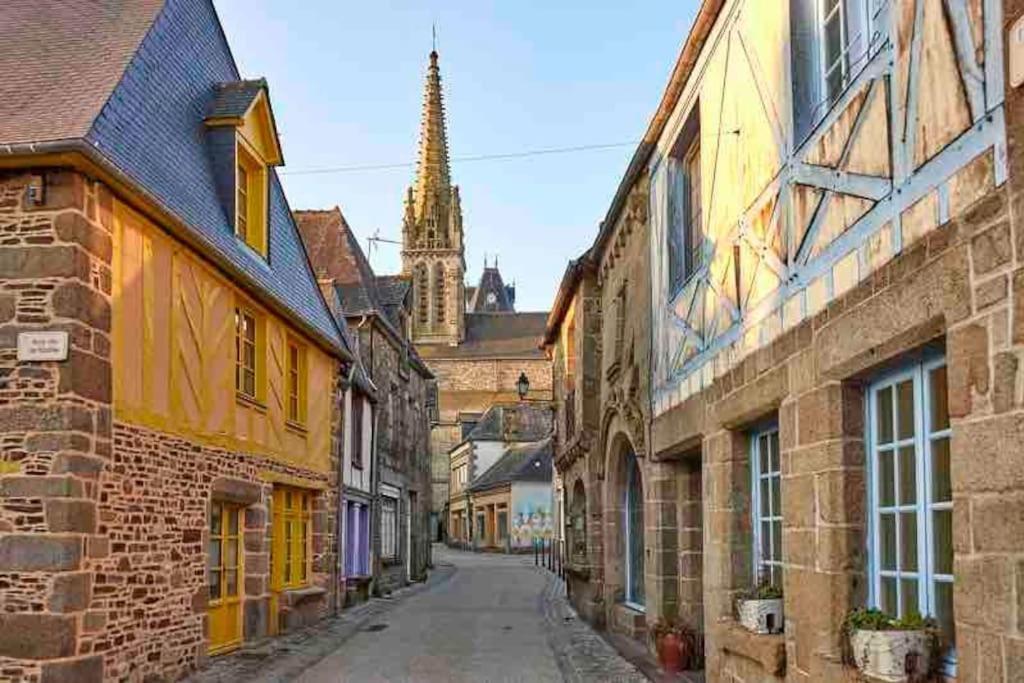 Charmante Maison, Coeur De Bourg Bazouges-la-Pérouse Εξωτερικό φωτογραφία